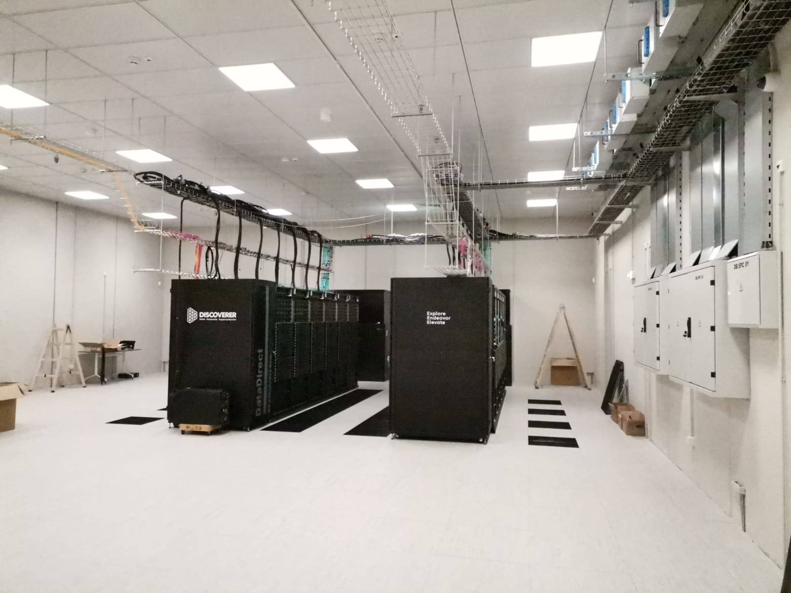 Третият инсталиран в Европа суперкомпютър